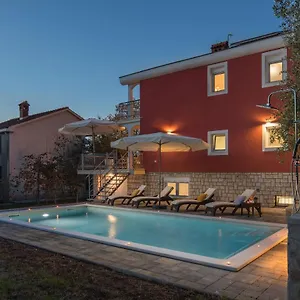  Ferienhaus Polion
