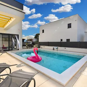  Ferienhaus Jlo1